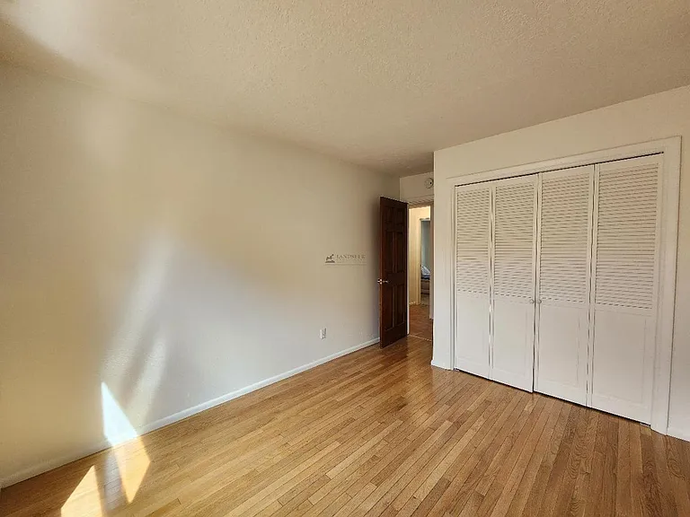 3100 Plaza Blanca — Photo 8
