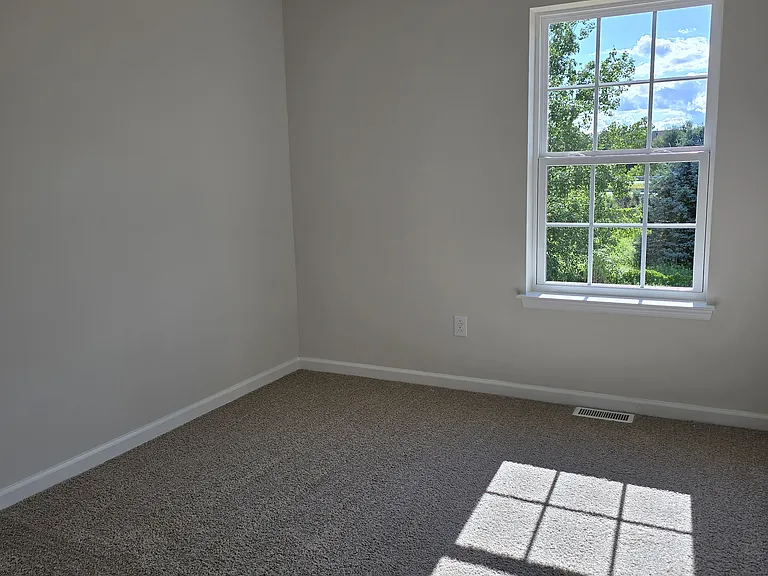 1164 Martin Rd — Photo 11