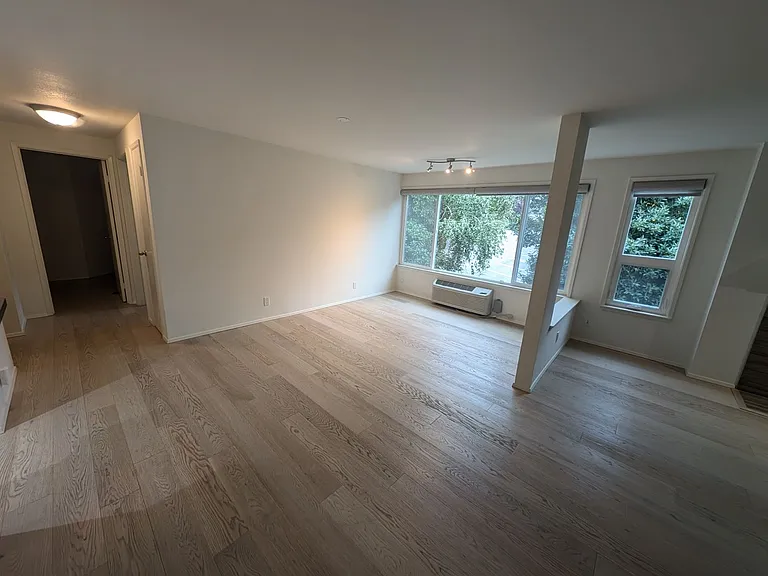 1800 Boylston Ave #304 — Photo 13