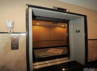 2317 Broadway #6B, Astoria, NY 11106
