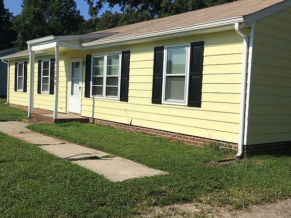 2nd image of 21204 Hampton Ave