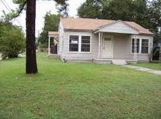 3701 Forbes St, Fort Worth, TX 76105