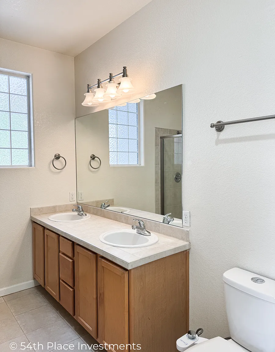 8229 W 54th Ave — Photo 2