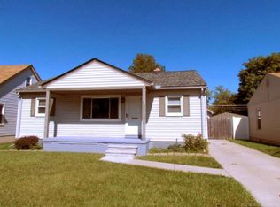23133 E Thirteen Mile Rd, Saint Clair Shores, MI
