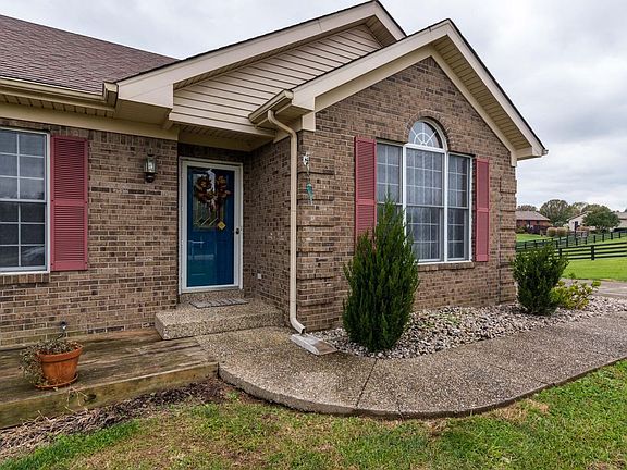2nd image of 64 Ross Ct