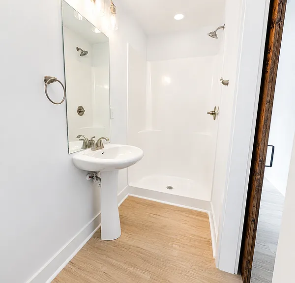 1533 Payne St #1 — Photo 5