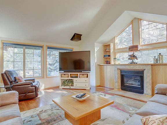 3rd image of 13 Ollalie Ln #Id1247467p