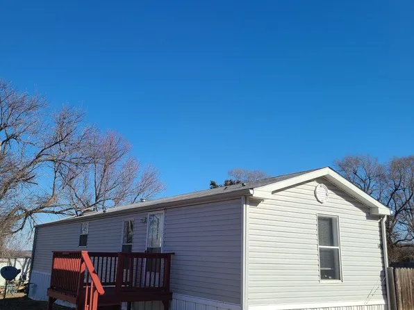 144 Castle St, Junction City, KS 66441