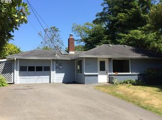 1652 S 17th St, Coos Bay, OR 97420