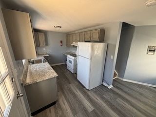 2nd image of 182 Christiana Rd APT A-1