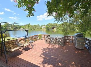 908 Carlton Rd, Tarpon Springs, FL 34689