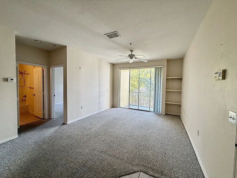 1400 Lake Shadow Cir — Photo 6
