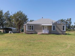 5 N Olcott Rd, Sylvia, KS 67581