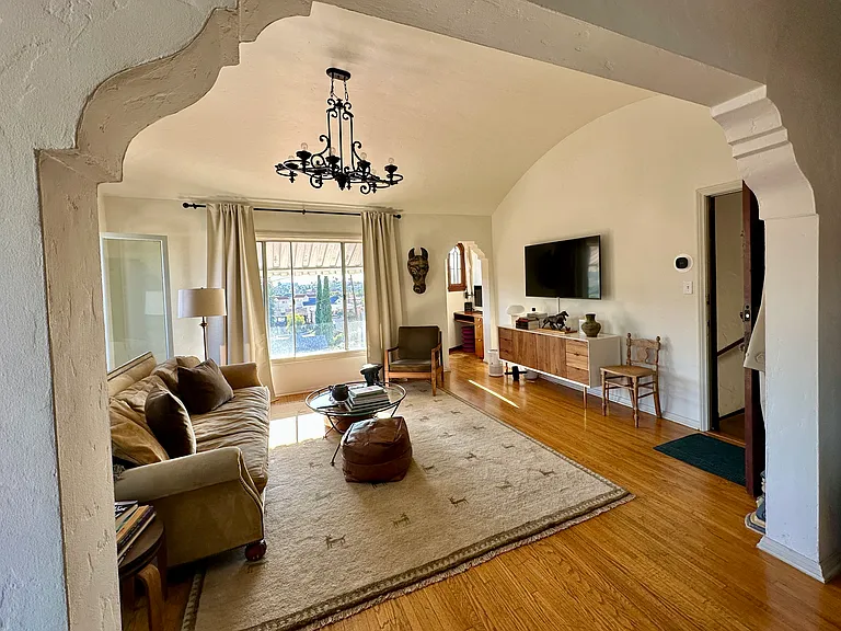 1623 Grafton St #1621-1/2 — Photo 13