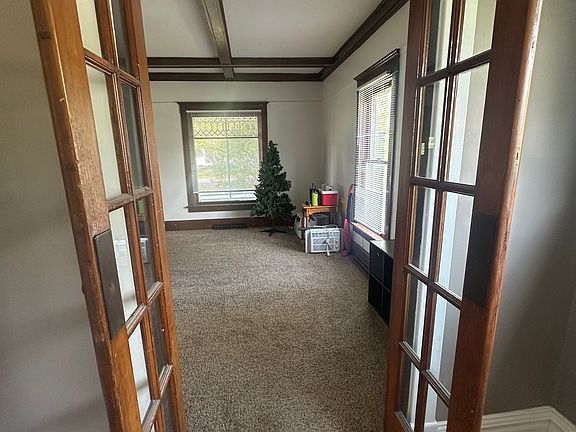 5th image of 420 N Harth Ave #1
