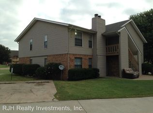 336 Chalmette Dr APT C, Norman, OK 73071