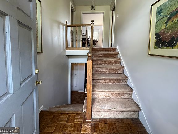 4th image of 394 Ansley Brook Dr