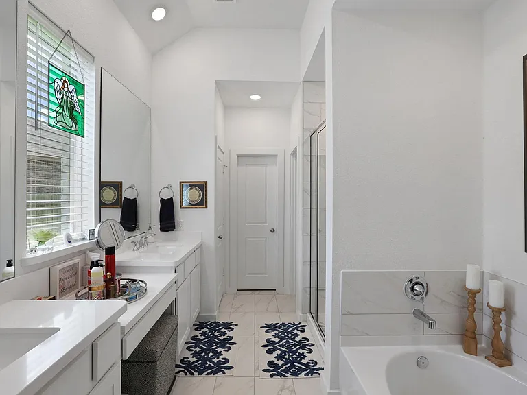 17710 Fernweh Ct — Photo 18