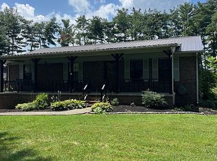 940 Crestview Dr, Talbott, TN 37877