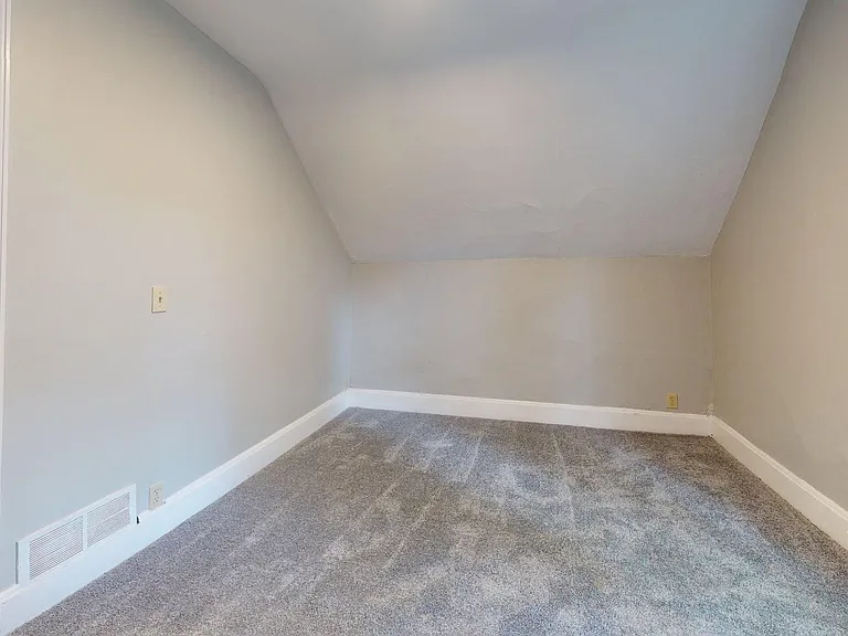 2053 W 95th St — Photo 42