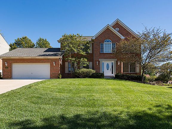3rd image of 5491 Deerlake Ct