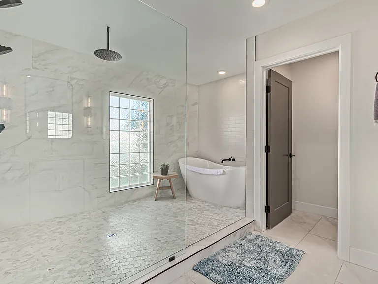 5202 E Karen Dr — Photo 14