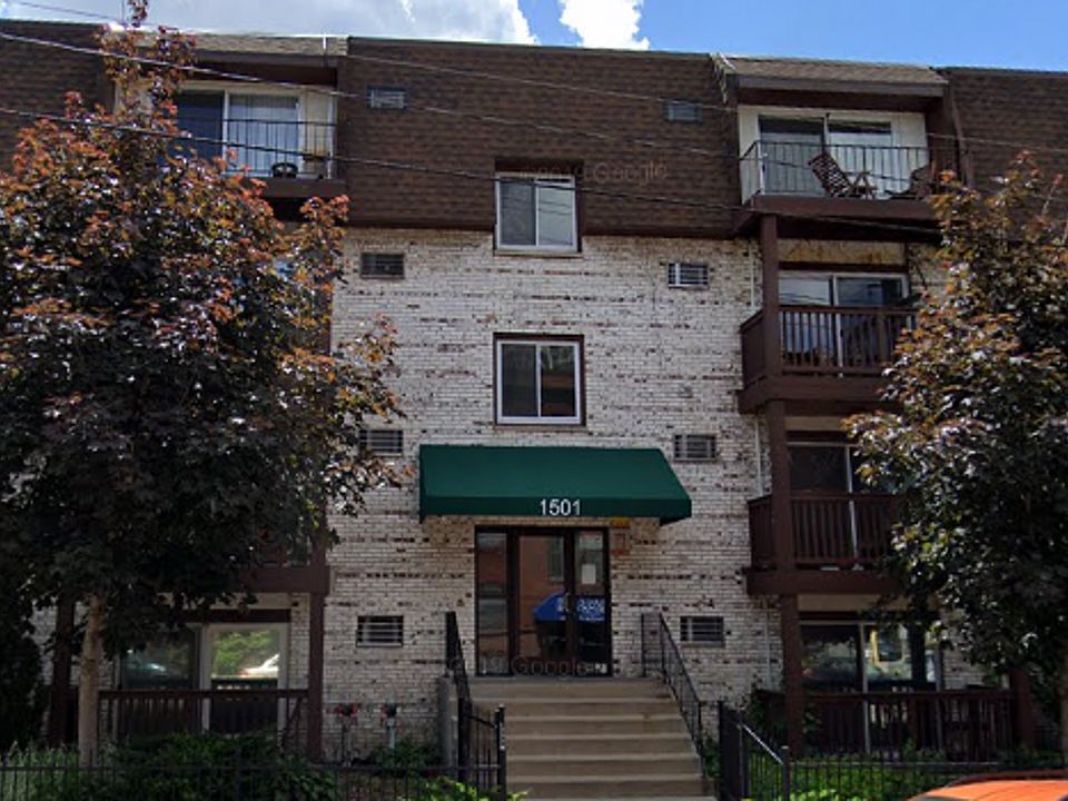 1st image of 1501 Portland Ave #211