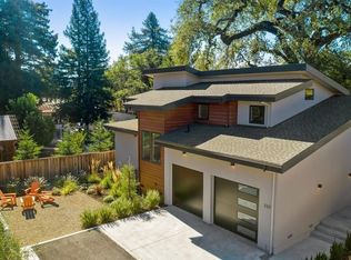 533 N Cloverdale Blvd, Cloverdale, CA 95425