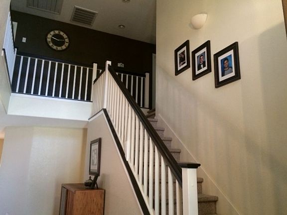 3rd image of 818 Travaille Way