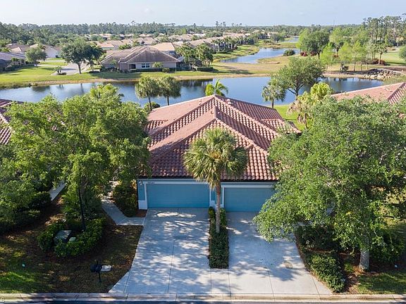 3rd image of 10543 Diamante Way
