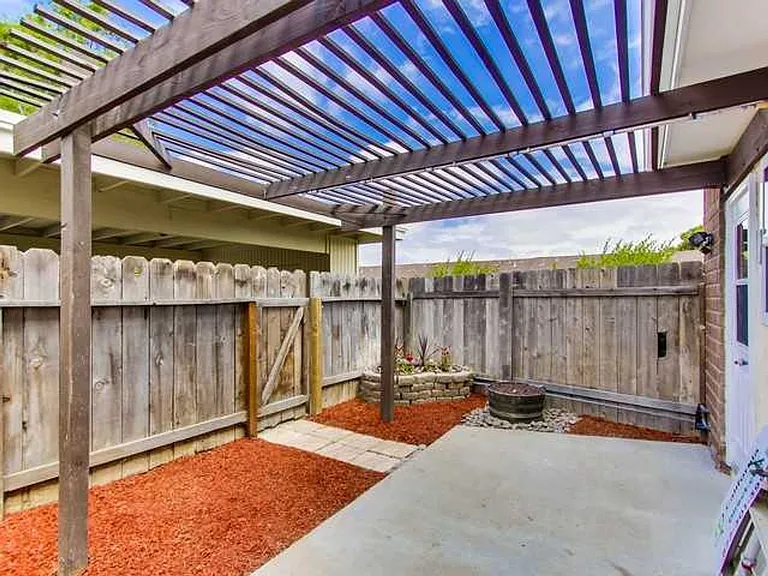 7855 Rancho Fanita Dr #A — Photo 21
