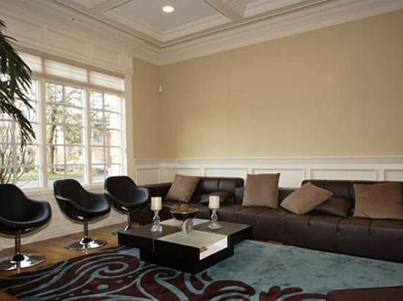 Dining Room/Living Room