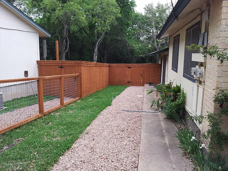 414 W Dittmar Rd #B — Photo 12