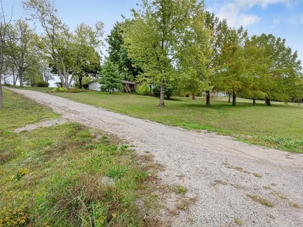 16211 Kountryridge Dr, Kearney, MO 64060