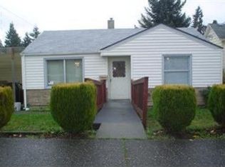 9420 15th Ave SW, Seattle, WA 98106