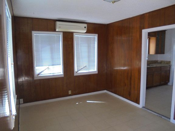 2nd image of 205 E Marshall St APT A
