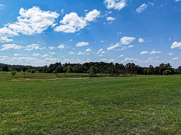 5th image of 4 Gap Springs Rd SE