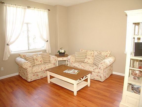 Formal Living Room 