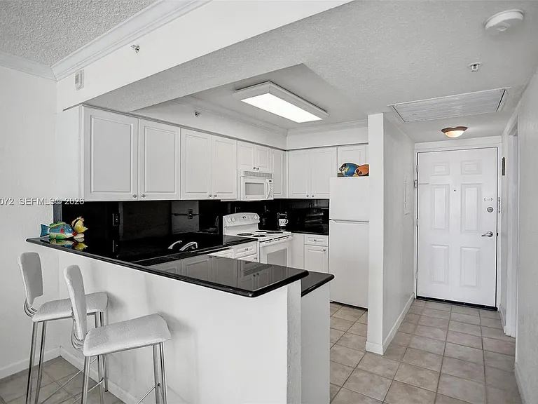 2501 S Ocean Dr #1219 — Photo 15