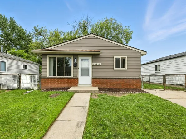 20222 Abrahm St, Clinton Township, MI 48035