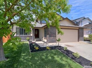 4221 Cougar Hills Way, Antelope, CA 95843