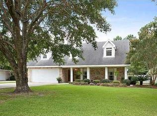 1810 Garon Dr, Mandeville, LA 70448