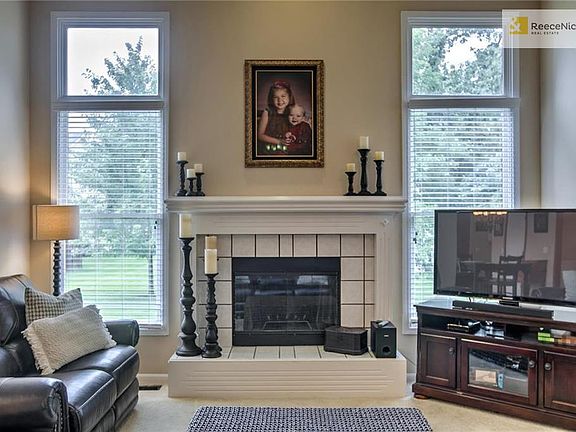 Plenty of natural lighting in this great room.