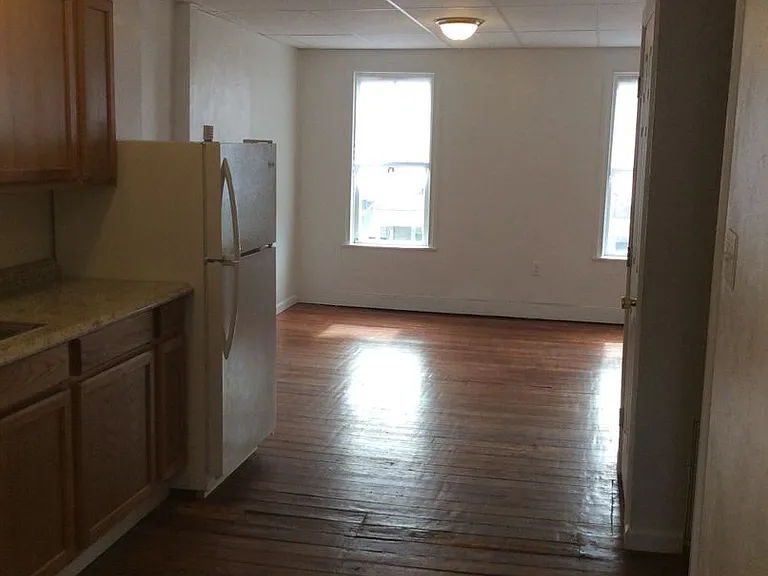 707 E Prospect St #2 — Photo 3