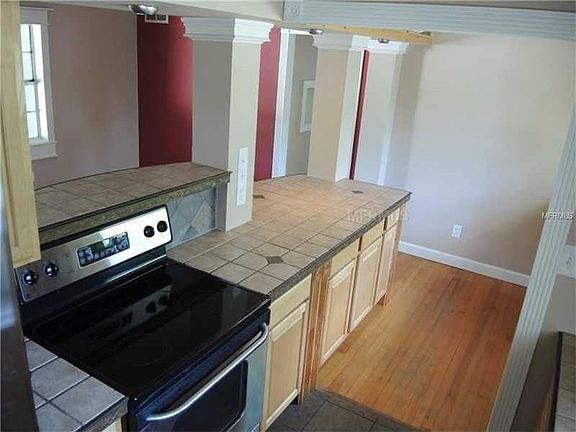 5th image of 2800 E Anderson St