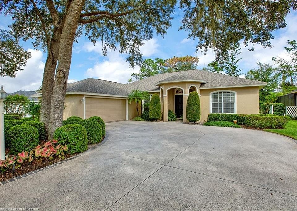 1st image of 5031 Strafford Oaks Dr