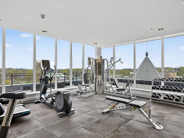 475 George St N #202 — Photo 25