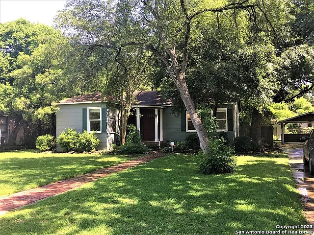 136 Harmon Dr