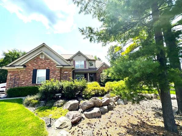 6130 Lobela Ct, Grand Blanc, MI 48439
