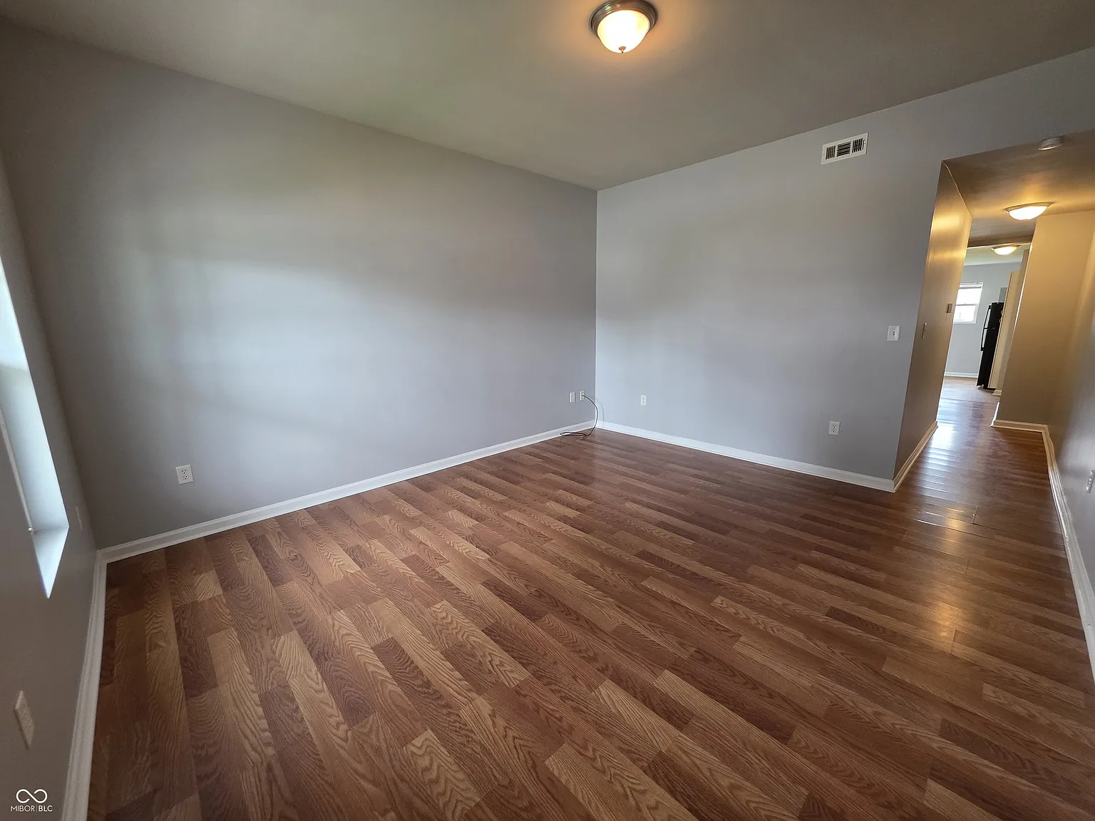 1 bed, 1.0 bath, 1344 sqft, $799 — Photo 2